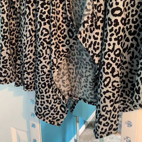 Leopard Sweater Cardigan, Large - Picture 2 of 3